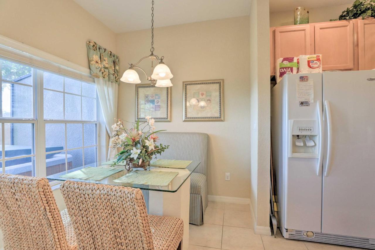 Family Townhome With Amenity Access! Holiday home